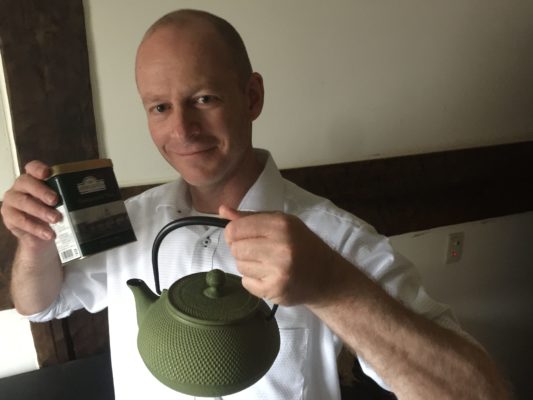 https://www.booniehicks.com/wp-content/uploads/2019/11/Brett-Standeven-Boonie-Hicks-holding-his-Iwachu-teapot-533x400.jpg